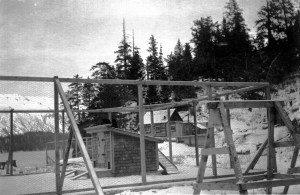 Courtesy of the Steve Zawistowski historical photograph collection – PM 1982-046-0008 – Pratt Museum Photo Archives. For reproduction, questions, and permission outside of Fair Use please contact the Pratt Museum.